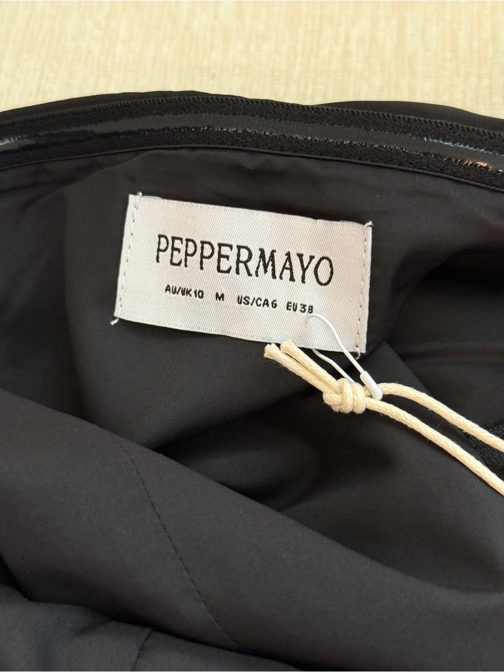 NWT Peppermayo Black Halter Cowl Neck Strapless Top M - Picture 7 of 7